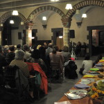 Sala ex San Giorgio del Valentino di Torino: il pubblico e i relatori moderati da Sara Zambotti
